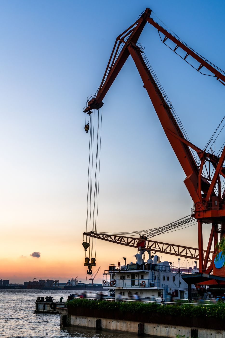Marine & Shipyard